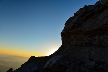 sunrise sights and fascinating beauties on the peaks of the mountains