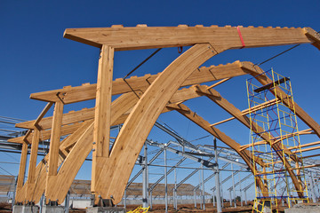 Roof construction of laminated veneer lumber. Building. Glued laminated timber. Building. Construction site HR.