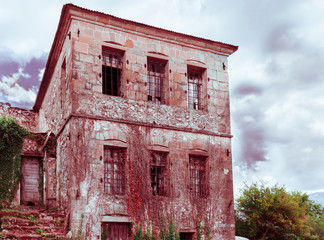 a dilapidated house