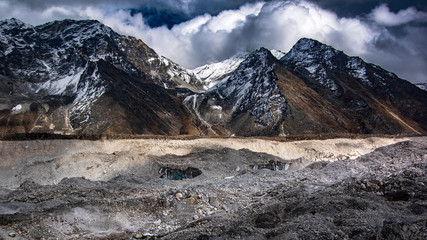Close up view of on Khumbu Glacier and Kongma La pass in the background.  Sagarmatha (Everest) National Park, Nepal.