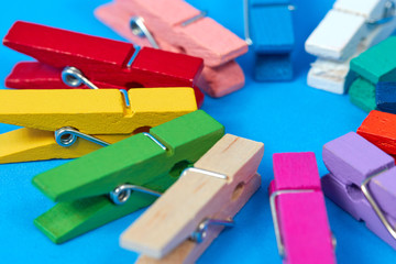 colored wooden mini  clothespins