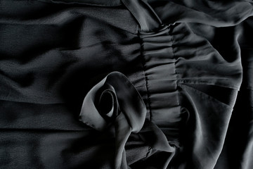 Vestito nero in seta