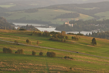 Obraz premium Castle on the hill, Niedzica, Poland 