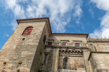 Fototapeta na wymiar Cathedral and Cloister building in Viseu