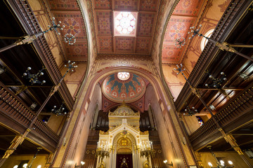 Fototapeta na wymiar Dohány Street Synagogue in Hungary and Budapest