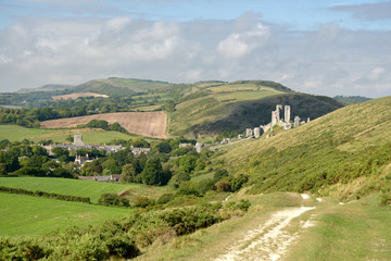 Naklejka premium Path over Ballard Down above Corfe in Dorset