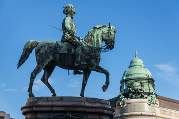 Fototapeta premium Vienna, Austria - December 29, 2017. Close view of memorial equestrian statue to Archduke Albert in front of Albertina museum and Burggarten. Erzherzog Albrecht of Austria monument in city center.
