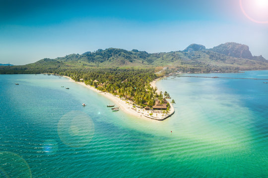 beautiful lagon turquoise