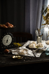 Meringue cakes Pavlova