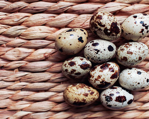 Fototapeta premium easter composition little easter eggs on a beautiful background