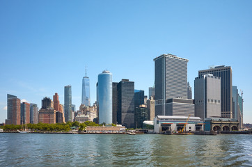 Fototapeta na wymiar New York City skyline on a sunny summer day, USA.