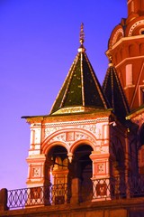 Fototapeta premium Saint Basils cathedral on the Red Square in Moscow. Color night photo.