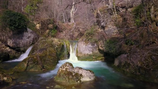 Nacimiento del r&iacute;o Urederra
