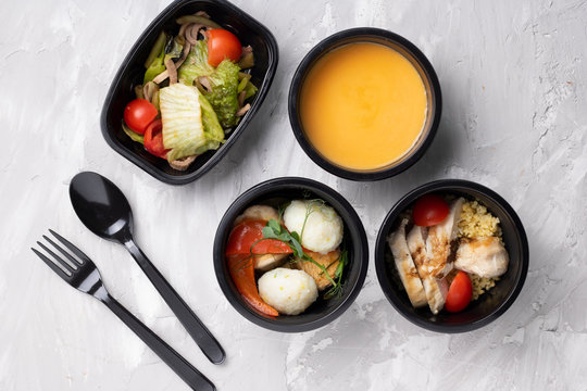 Ready meal to eat in business lunch boxes