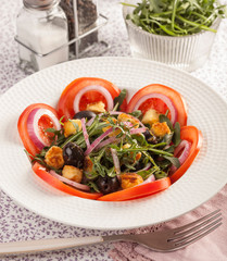 Salad with fried cheese