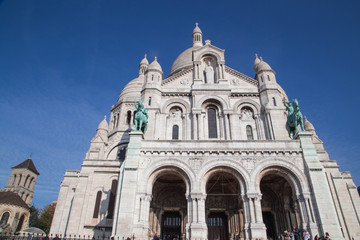 Fototapeta na wymiar Basilique du Sacré-Cœur de Montmartre