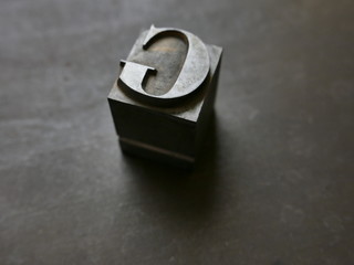 g, buchstabe g, bleiletter, lettern, buchdruck, alphabeth, druck, druckerei, drucken, gutenberg,...