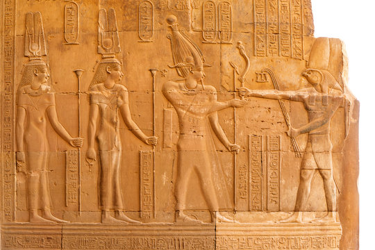 Hieroglyphen an der Mauer des Tempels in Kom Ombo am Nil in &Auml;gypten