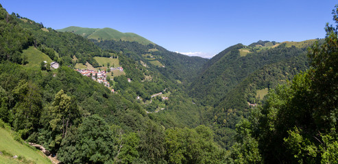 Fototapeta na wymiar Roncapiano, Muggio (Svizzera)