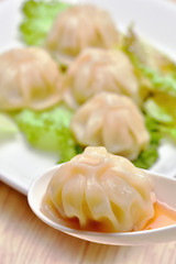 小籠包