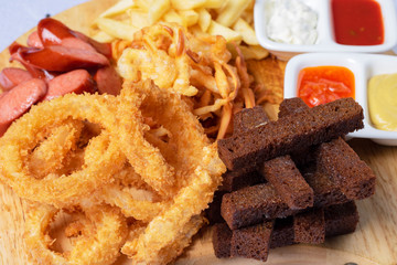 brown bread, sausages and sauce for lunch,garlic butter fried toast