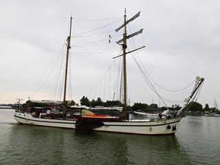 Fototapeta na wymiar Das Segelschiff auf der See