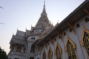 Fototapeta na wymiar the royal palace in bangkok thailand