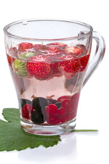 Water with fresh fruit