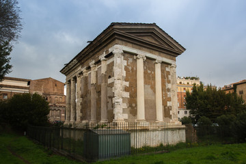 Fototapeta na wymiar Temple of Portunus in the Forum Boarium, Rome