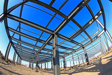 Fototapeta premium Steel structure workshop is under construction