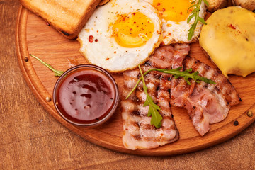 sandwich with cheese and vegetables