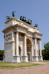 Fototapeta na wymiar Milano, Arco della Pace