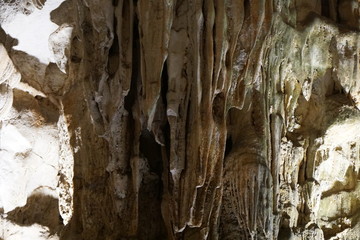 ティエンクン洞窟