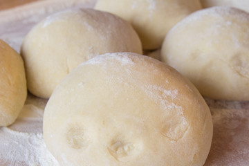 Dough and umka for cooking according to an old recipe.