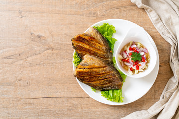 crispy gourami fish with spicy salad
