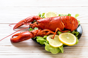 boiled lobster with vegetable and lemon