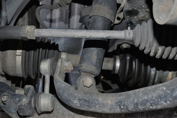 車のサスペンション