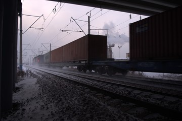Obraz na płótnie Canvas train at station