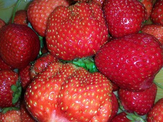 лето ягоды клубника