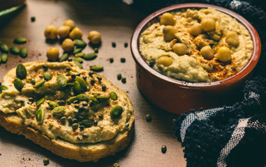 Hummus breakfast