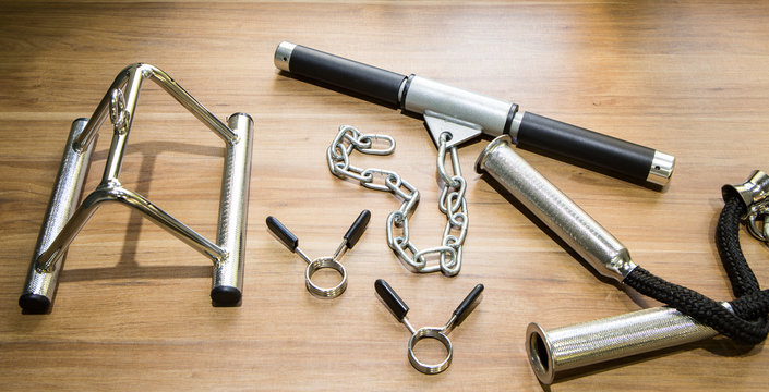 Triangle, rope and pulley type gym knobs