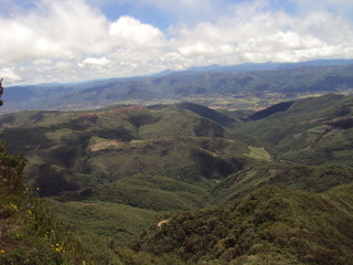 Montañas cerca al parque Amboró