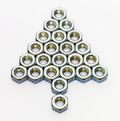 Pfeil aus Sechskantmuttern