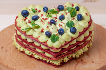 heart shaped cak