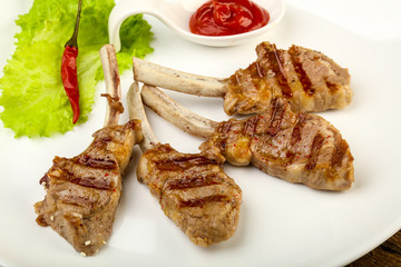 Grilled lamb
