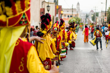 Fila danzantes