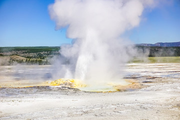 Hot Spring at Fountain Paint Pot / Lower Geyser Basin, Yellowstone National Park
