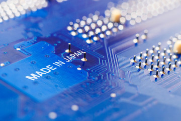 Macro shooting. motherboard. In Japan, there is an inscription.