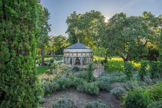 Germany, Baden-Wuerttemberg, Ludwigsburg, Ludwigsburg Palace historic playground, carousel