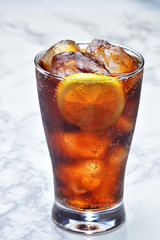 夏イメージ　コーラ